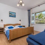 Vin Apartment