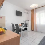 Lägenhet Vin Trogir