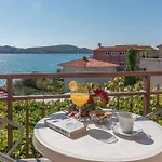 Lägenhet Vin Trogir