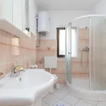 Vin Apartman